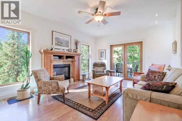 Kitchen - 6709 Victoria Road S Unit# 6, Summerland, BC V0H1Z2 Photo 5
