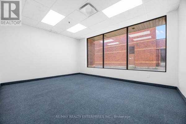 6710 Columbus Road, Mississauga, ON L5T2G1 Photo 5