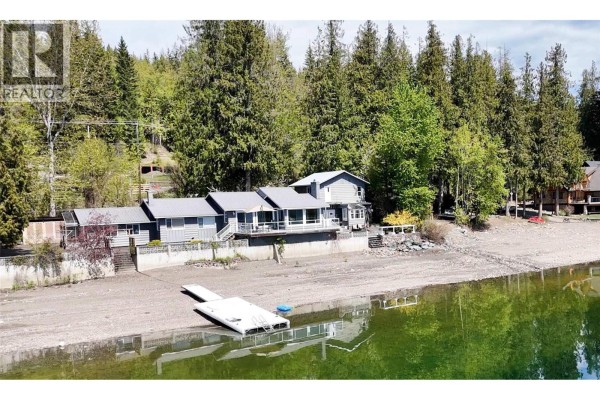4pc Bathroom - 6726 Squilax Anglemont Road, Magna Bay, BC V0E1M7 Photo 4