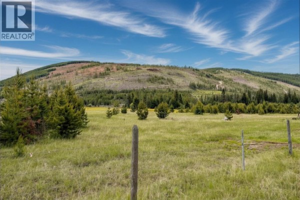 6730 Gold Creek Road, Cranbrook, BC, photo 2