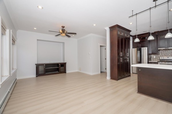 6732 191a Street, Surrey, BC V4N6A4 Photo 5