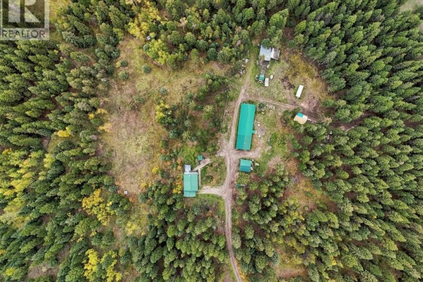 4pc Bathroom - 6732 Paxton Valley Road, Falkland, BC V0E1W1 Photo 2