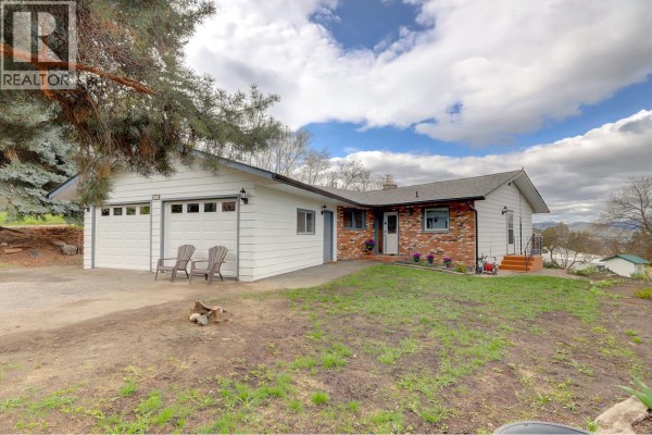 Laundry room - 674 Pheasant Road, Vernon, BC V1B3B1 Photo 3