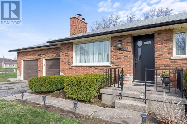 6742 James Street, London South, ON, photo 3