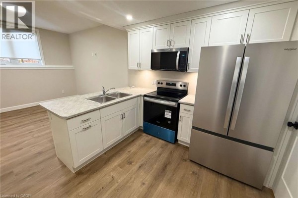 Living room - 675 Princess Street Unit# Lower Left, Woodstock, ON N4S4H7 Photo 4