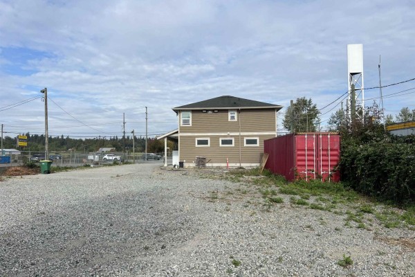 Commercial for rent at 6758 Glover Road, Langley, BC - MLS® dy7uyy