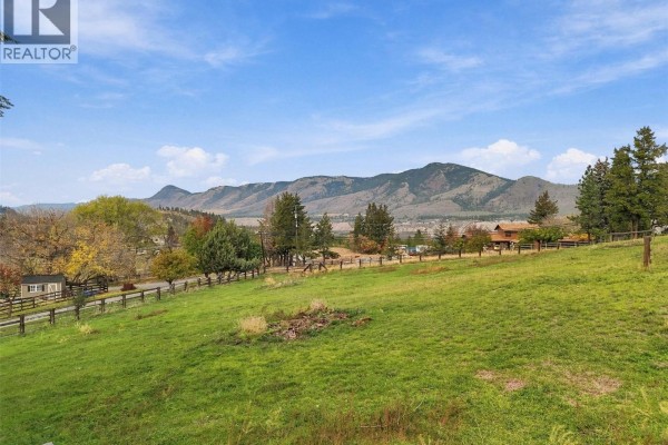 6765 Blackwell Road, Kamloops, BC V2C6V7 Photo 5