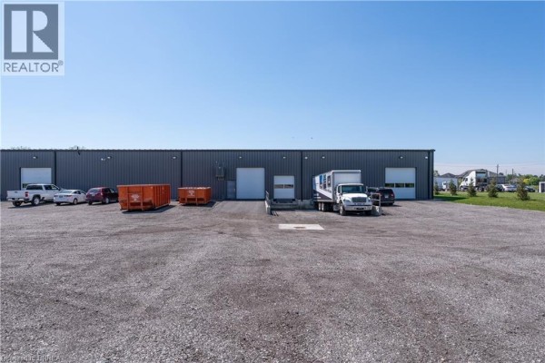 677 Colborne Street W Unit# A, Brantford, ON, photo 2