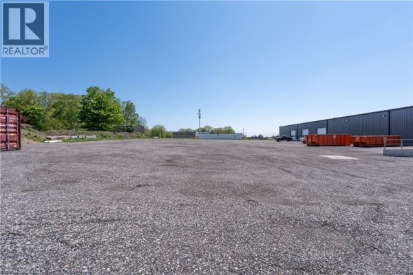 677 Colborne Street W Unit# C, Brantford, ON N3T5L5 Photo 5
