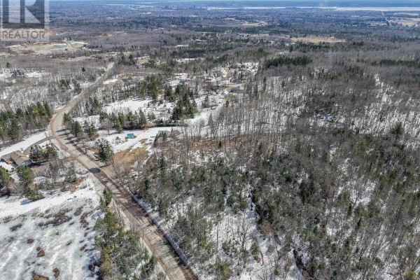 677 Maki Rd, Sault Ste  Marie, ON, photo 3