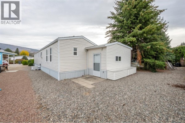 3pc Ensuite bath - 6778 Tucelnuit Drive Unit# 36, Oliver, BC V0H1T0 Photo 4
