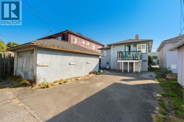 6779 Main Street, Vancouver, BC V5X3H4 Photo 3