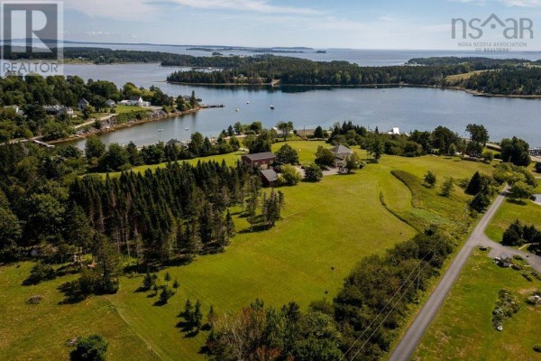 678 Oakland Road, Indian Point, NS B0J2E0 Photo 4