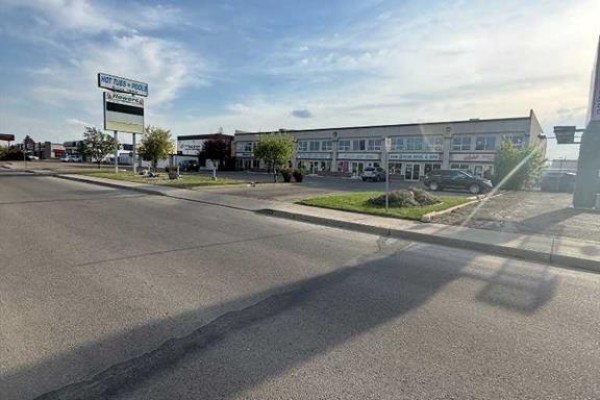 6782 50 Avenue, Red Deer, AB, photo 3