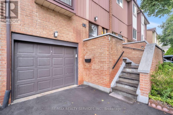 68 - 68 Baronwood Court, Brampton, ON L6V3H7 Photo 4