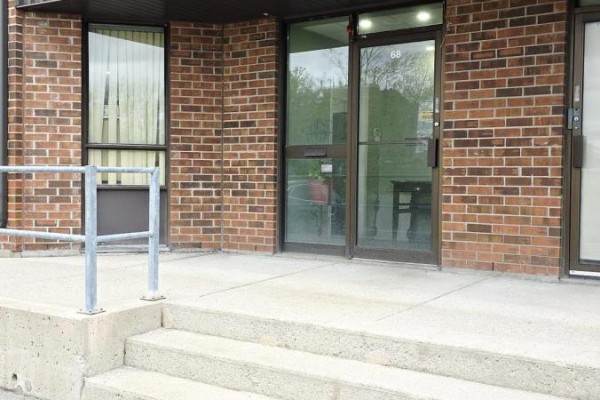 68 - 8510 Torbram Road, Brampton, ON L6T5C7 Photo 2