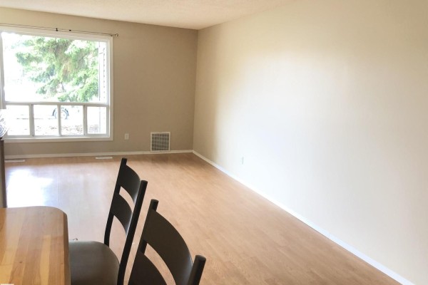 Primary Bedroom - #68 1503 Mill Woods Rd E Nw, Edmonton, AB T6L4C2 Photo 4