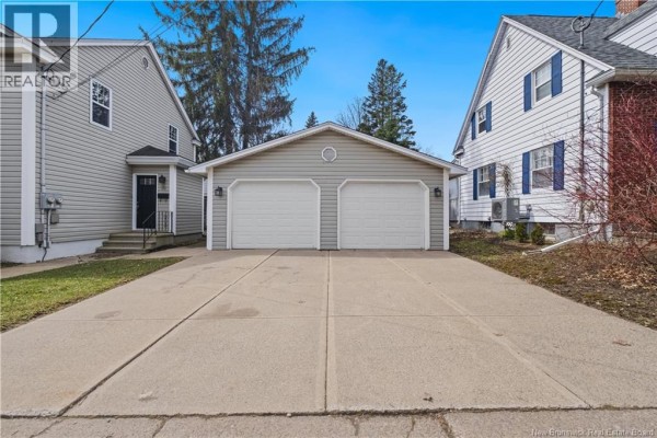3pc Bathroom - 68-70 Arlington Drive, Moncton, NB E1E3J1 Photo 5