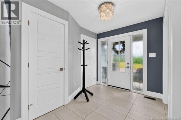 4pc Bathroom - 68 Albion Street, Moncton, NB E1G5X1 Photo 3