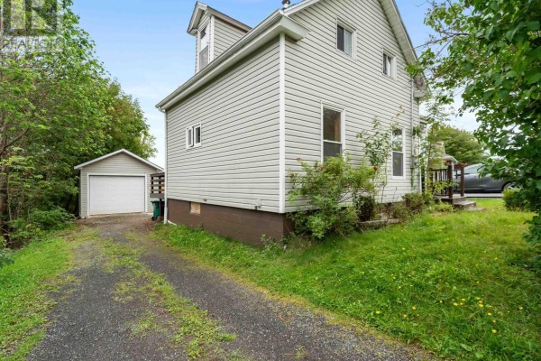 68 Albion Street, New Glasgow, NS B2H1N3 Photo 2