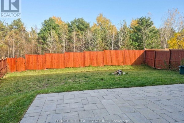 Family room - 68 Blanchard Crescent, Essa, ON L3W0M9 Photo 2