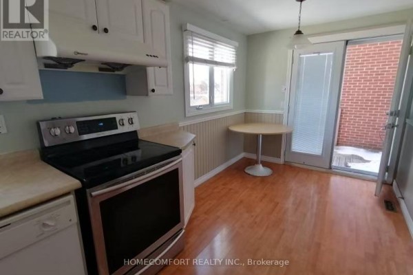 68 Carondale Crescent, Toronto, ON, photo 2