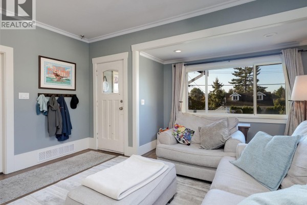Entrance - 68 Crease Ave, Saanich, BC V8Z1S5 Photo 4