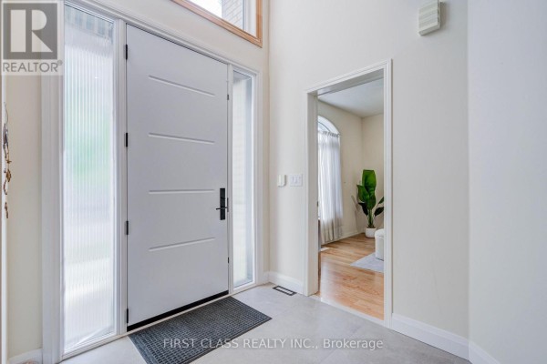 68 Drawbridge Drive, Markham, ON L6C2G8 Photo 2
