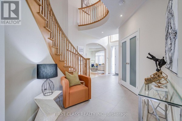 68 Drawbridge Drive, Markham, ON L6C2G8 Photo 5