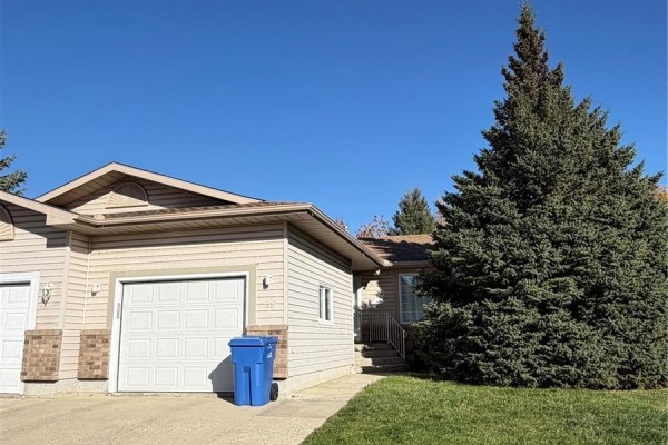Living room - 68 Fenson Crescent, Yorkton, SK S3N3S5 Photo 3