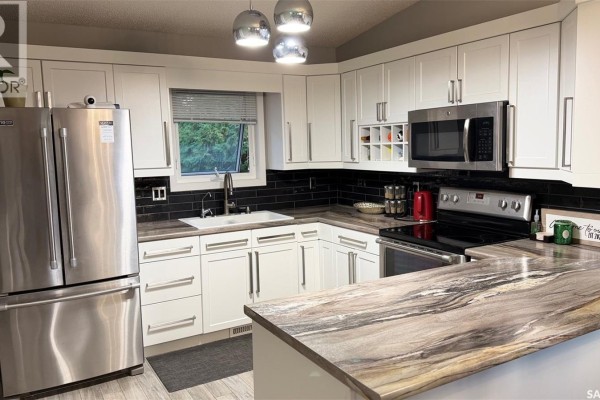 4pc Bathroom - 68 Fenson Crescent, Yorkton, SK S3N3S5 Photo 4