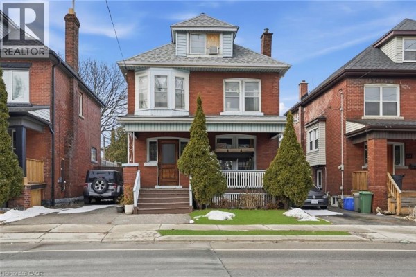 68 Gage Avenue S, Hamilton, ON, photo 2