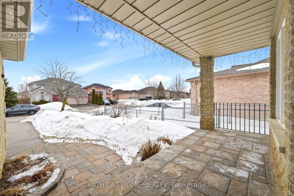 Den - 68 Kraus Road, Barrie, ON L4N0N5 Photo 4