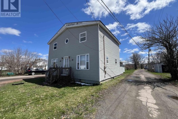 68 Mcgee Street, Springhill, NS, photo 2
