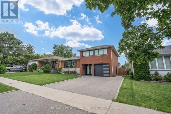 68 Stapleton Drive, Toronto, ON, photo 2