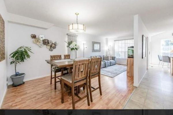 Other - 68 Wood Grove Crescent, Cambridge, ON N1T2A1 Photo 4