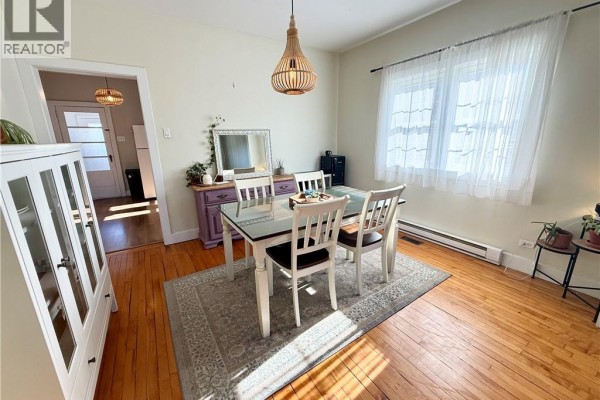 Living room - 680 Bridge Street, Bathurst, NB E2A1X1 Photo 4