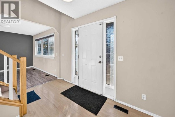680 Martindale Boulevard Ne, Calgary, AB, photo 2