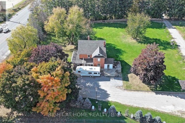 Kitchen - 680 Winchester Road W, Whitby, ON L1M1V2 Photo 4
