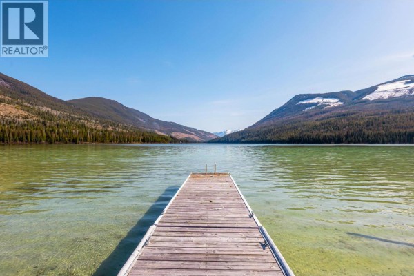 6800 Findlay Whitetail Lake Road, Fairmont Hot Springs, BC V0B1L2 Photo 2