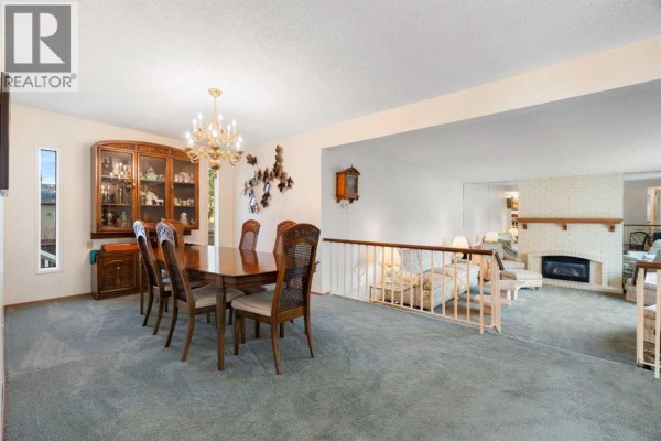 Bedroom - 6807 Silverdale Road Nw, Calgary, AB T3B3N3 Photo 5