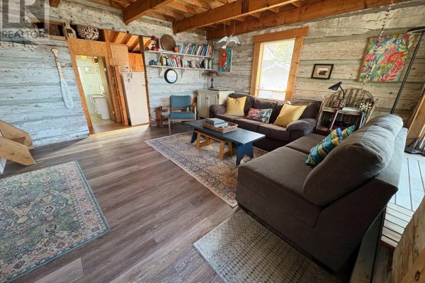 Loft - 681 Mkade Kegwin Miikan Road, Christian Island 30, ON L9M0A9 Photo 5