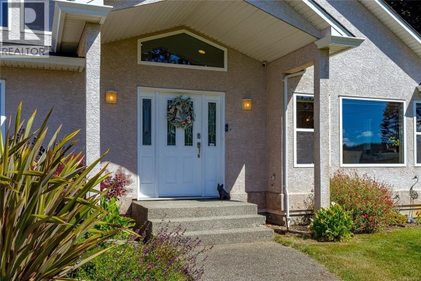 Bathroom - 6810 West Coast Rd, Sooke, BC V9C0V2 Photo 3