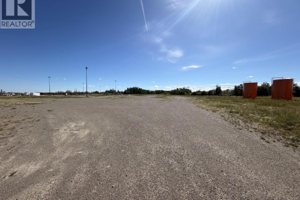 6819 100 Avenue, Fort St  John, BC, photo 3
