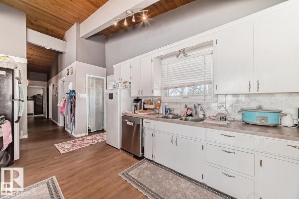 Kitchen - 6822 50 Av, Rural Lac Ste  Anne County, AB T0E0A0 Photo 3
