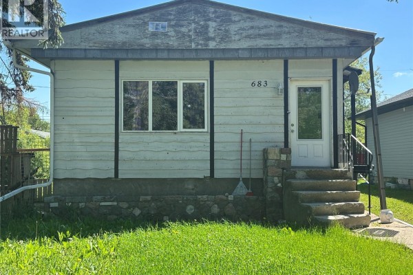 Bedroom - 683 Athol Street, Regina, SK S4T3B1 Photo 5