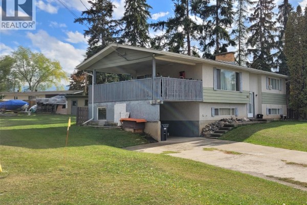 Primary Bedroom - 683 Downie Road, Vernon, BC V1B3A9 Photo 2