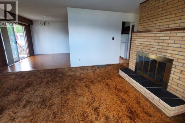 Laundry room - 683 Downie Road, Vernon, BC V1B3A9 Photo 5