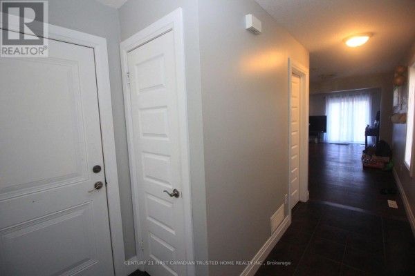 Bathroom - 6832 Vallas Circle, London South, ON N6P0B5 Photo 5