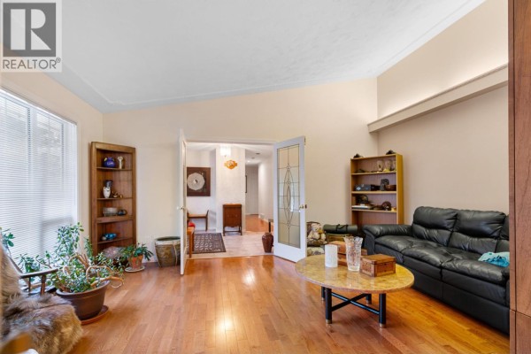 Family room - 6843 Valleyview Drive, Prince George, BC V2K4C6 Photo 4